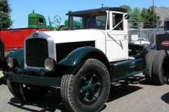 Bruce's 1932 White Model 643